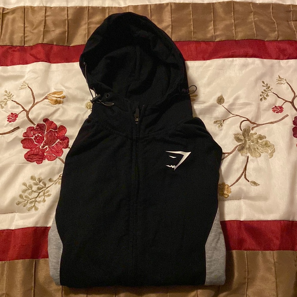 Gym Shark Hoodie Size Medium